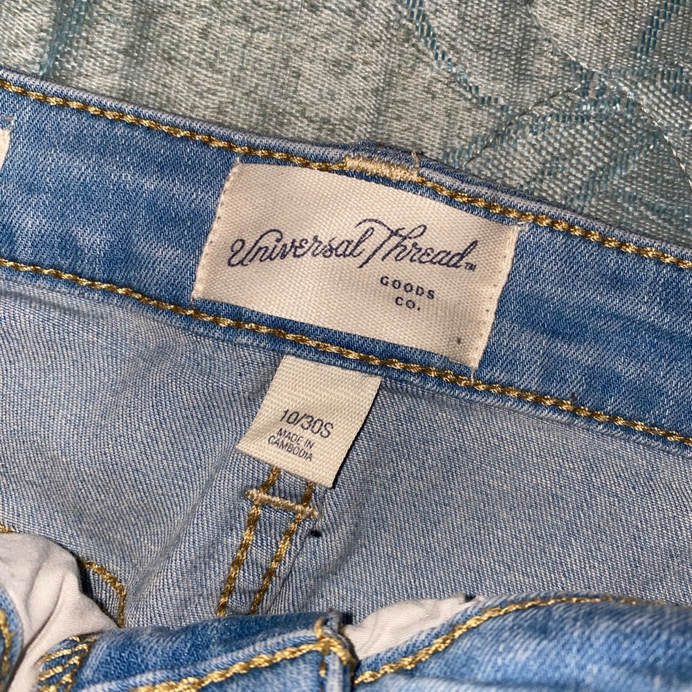 Unicersal thread size 10 jeans